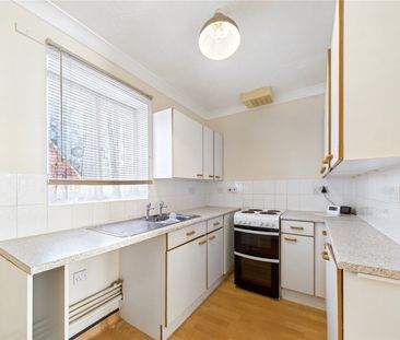 The Drift, Martlesham Heath, Ipswich, Suffolk, IP5 3PL - Photo 4