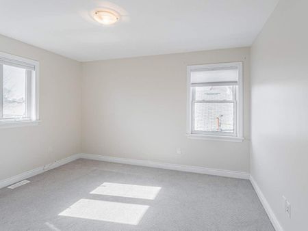 For Lease - 283 Bogert Avenue, Toronto, Ontario - Photo 4