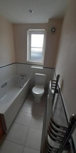 2 bedroom house to rent - Photo 3