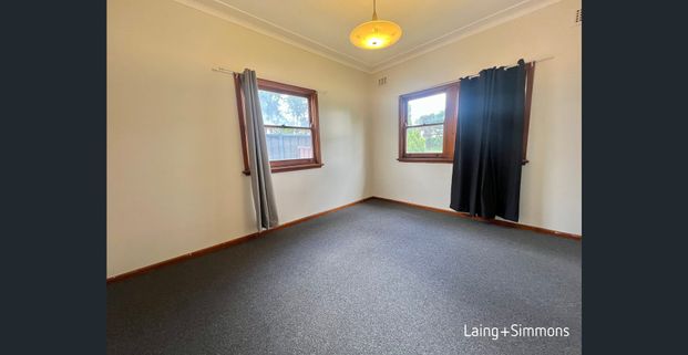 Spacious family home in a handy location - Photo 1