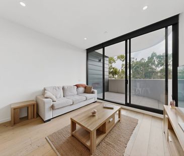 Comfort and Convenience on Mt Alexander Road - Photo 4