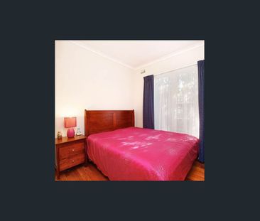 Character and Charm - Photo 4