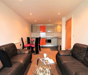2 bedroom flat to rent - Photo 1