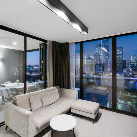 Unmatched City & River Views in Brisbanes Best Location - Photo 1