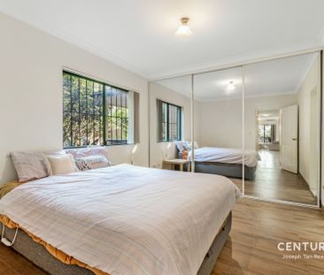 Bright & Spacious 2-Bedroom Apartment in Prime Silverwater Location - Photo 4