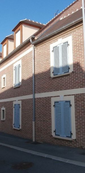 Location Appartement 2 pièces 42m² BEAUVAIS 60000 - Photo 1