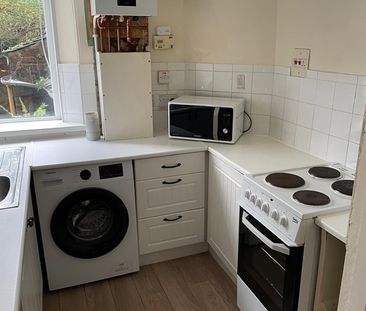 1 Bed Flat, Union Grove, AB10 - Photo 5