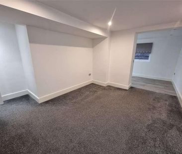 Hutton Avenue, Hartlepool, TS26 - Photo 3