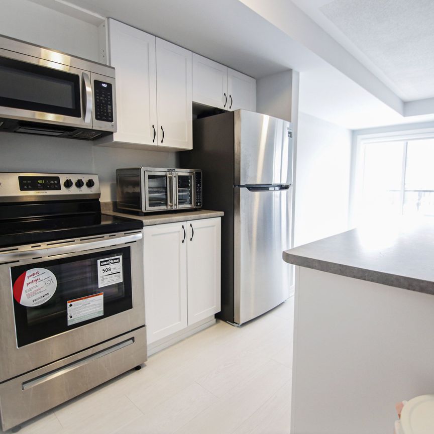 For Lease - 43 ZOISITE Private, Barrhaven, Ontario - Photo 1