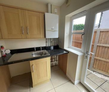 3 bedroom detached house to rent - Photo 2