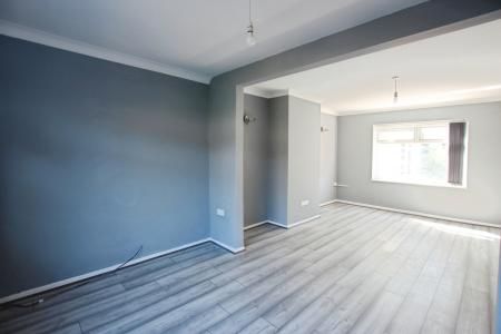 Frodsham Drive, Blackbrook, St Helens, WA11 - Photo 4