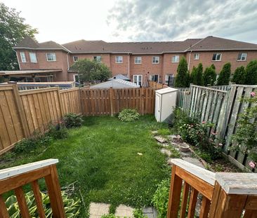 For Lease - 3942 Coachman Circle, Mississauga, Ontario - Photo 4