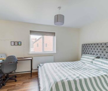 2 bedroom terraced house to rent - Photo 3