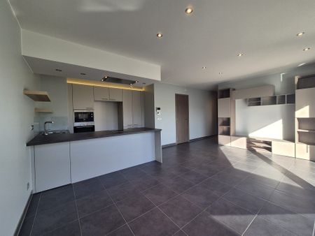 Rijkelijk uitgerust appartement met 2 slaapkamers en terras - Foto 5