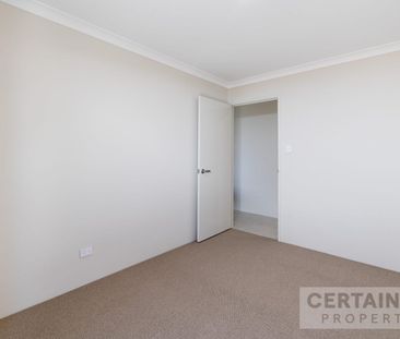 Spacious Coastal Living in Two Rocks - Photo 6