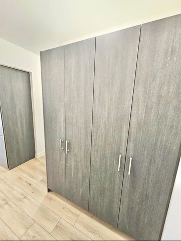 For Lease - 312 Erb Street Unit# 202, Waterloo, Ontario - Photo 4