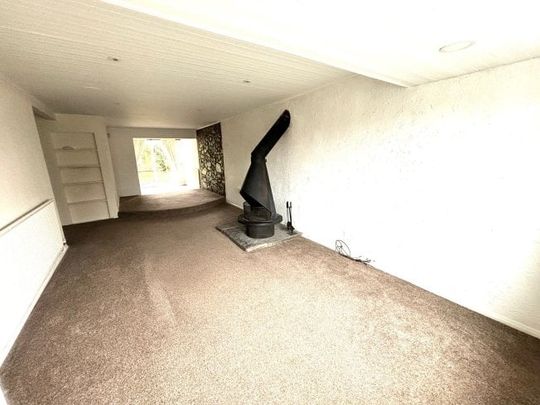 Warwick Close, Neston - Photo 1