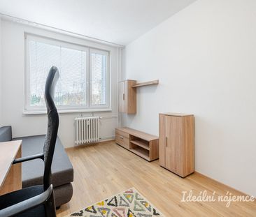 Pronájem bytu 1+kk 22 m² - Fotografie 2