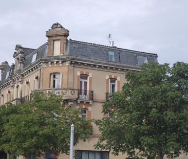 Location Appartement 3 pièces 62m² - Photo 3