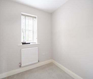 3 bedroom detached house to rent - Photo 6