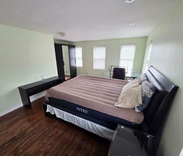 For Lease - 89 Squires Avenue Unit# B, Toronto, Ontario - Photo 4