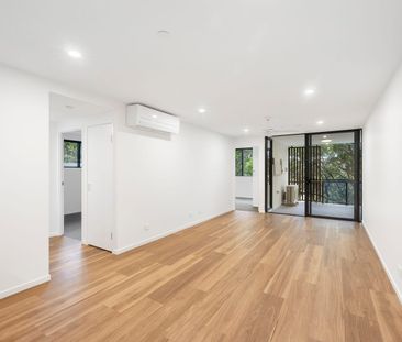 Modern apartment in the heart of Maroochydore - Photo 1