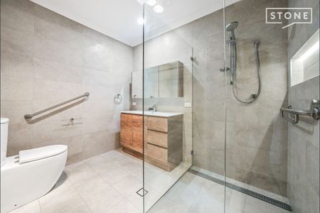 1/15 Monarch Crescent, Valentine NSW 2280 - House For Rent | Domain - Photo 4