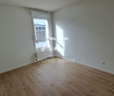 Appartement T2 à GRENOBLE - Photo 2