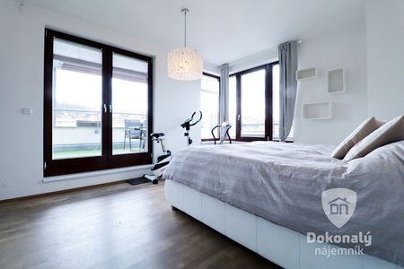 Pronájem bytu 4+kk 111 m² - Фото 3