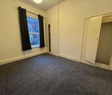 4 bedroom terraced house to rent - Photo 4