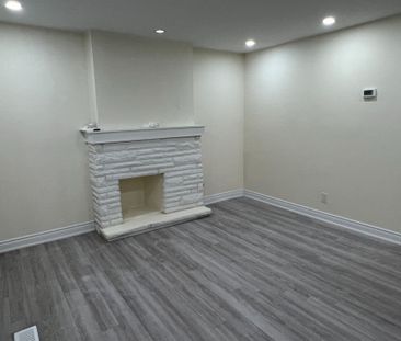 For Lease - 1032 Mud Street, Hamilton, Ontario - Photo 1