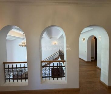 Charming Apartment of 3 Bedroom in Villa, French School - Photo 1