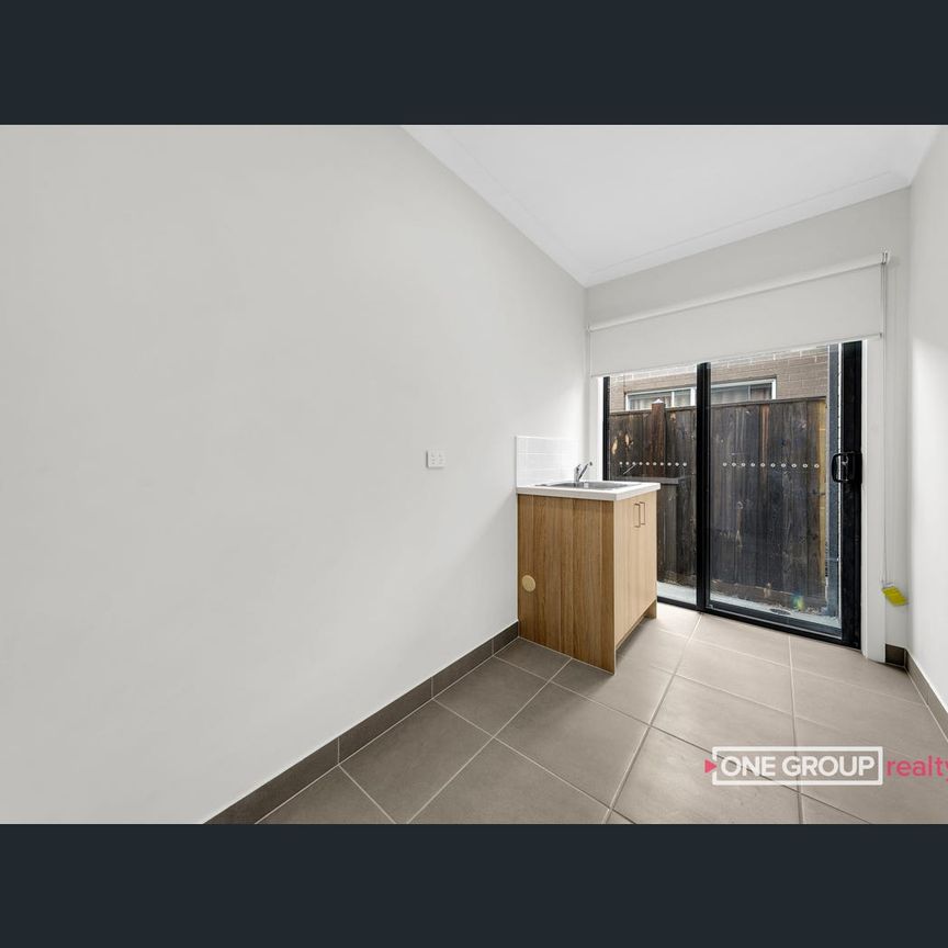 330 Mandalay Circuit, Beveridge, Vic 3753 - Photo 1