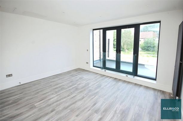 Woodside Grange Road, N12, Woodside Park - Photo 1