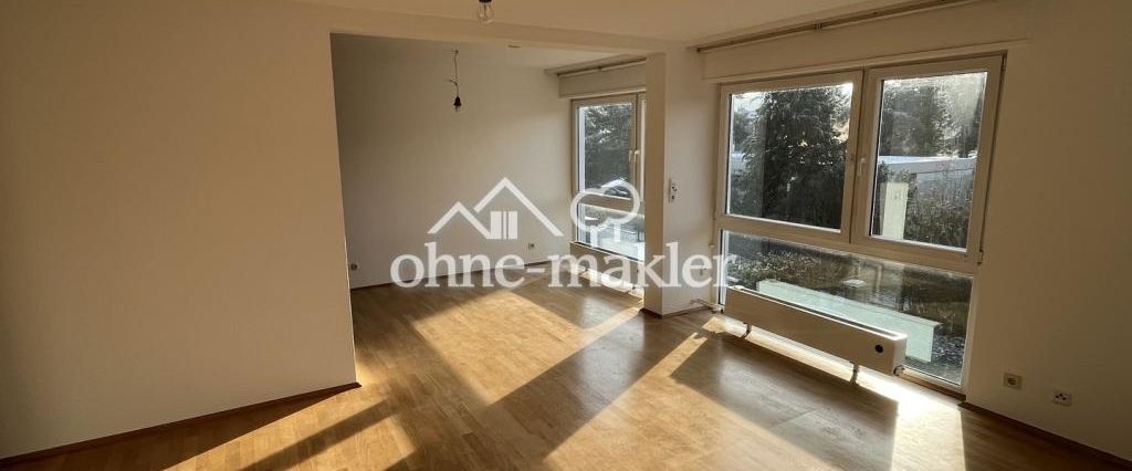 Helle, gut geschnittene 4 Zimmerwohnung in Egelsbach mit Balkon und Garage - Foto 1