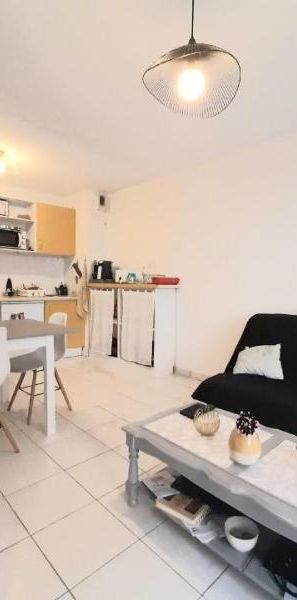 Location Appartement 2 pièces 35m² LIBOURNE 33500 - Photo 1