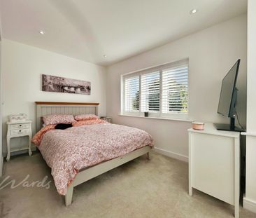 3 bedroom detached house to rent - Photo 3