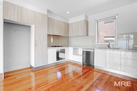 9 Bickford Lane, North Melbourne - Photo 5