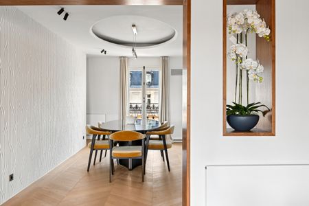 Duplex d'exception rénové par architecte avec vue Tour Eiffel - - Photo 3