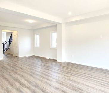 For Lease - 15 Samuel Avenue, Pelham, Ontario - Photo 1