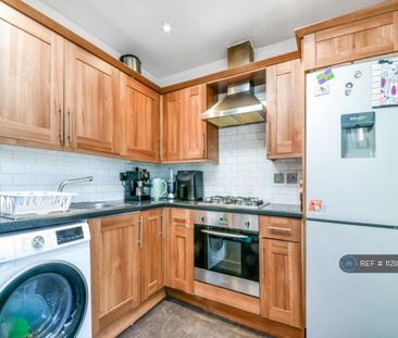 2 bedroom terraced house to rent - Photo 5