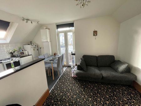 1 bedroom flat to rent - Photo 3