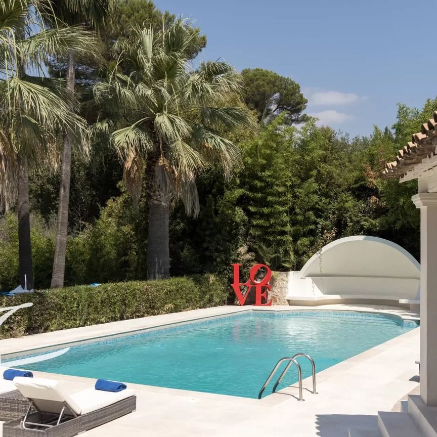 Maison à louer Mougins, Cote d'Azur, France - Photo 1