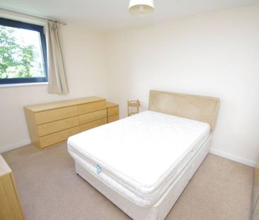 1 bedroom flat to rent - Photo 6