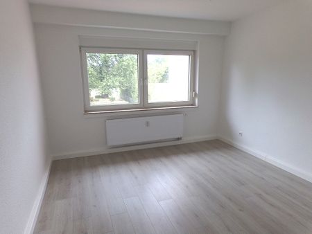 Ihre neuen vier Wände… 3 Zimmer in der 1 Etage mit Balkon und Keller - Photo 5