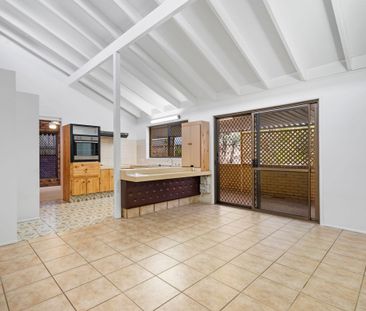 41 Ironwood Street, Aspley QLD 4034 - House For Rent | Domain - Photo 4