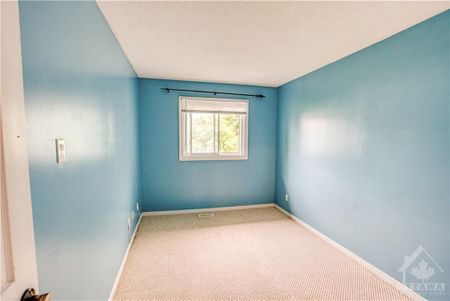 For Lease - 55 Royal Field Crescent, Barrhaven, Ontario - Photo 3