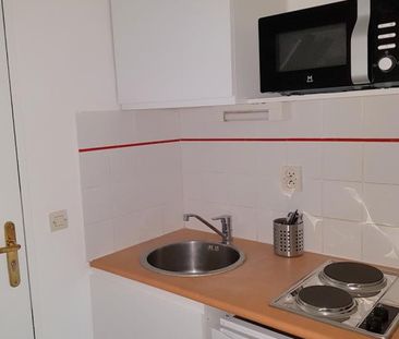 Studio 23.73 m². Kitchenette équipée. - Photo 1