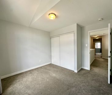 For Lease - 823 Regulus Ridge, Barrhaven, Ontario - Photo 4