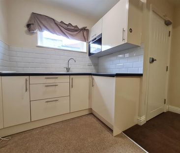 639 London Road, Grays, RM20 - Photo 1